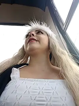 madelaine- online show from 12/27/24, 07:57