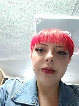 madelaine- online show from 02/23/25, 06:01