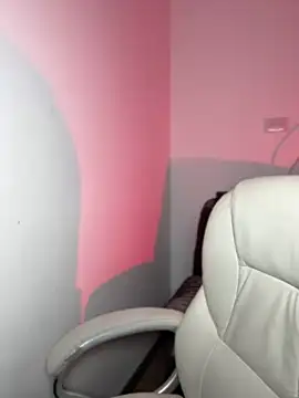 Snapshot of valentina_jonnes1 chatting on 09/12/25, 06:02 valentina jonnes1 online show from 09/12/25, 06:02