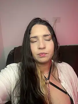 Snapshot of valentina_jonnes1 chatting on 05/10/26, 05:23 valentina jonnes1 online show from 05/10/26, 05:23