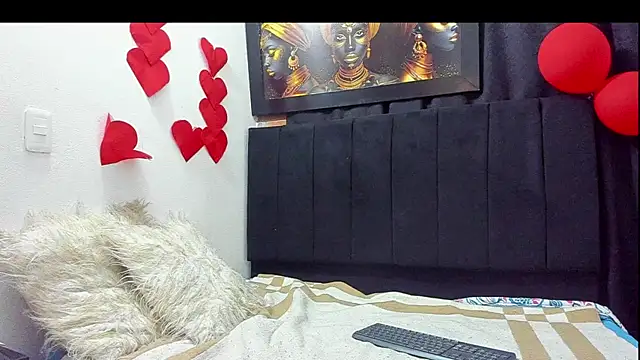 Evaaross 2345 online show from 03/01/25, 12:17