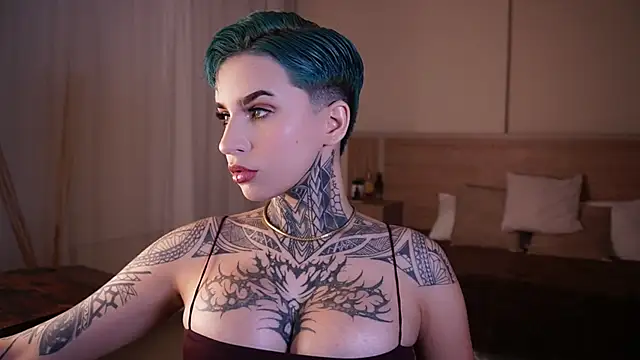 Snapshot of AliceShazaham_ chatting on 01/26/25, 06:38 AliceShazaham online show from 01/26/25, 06:38