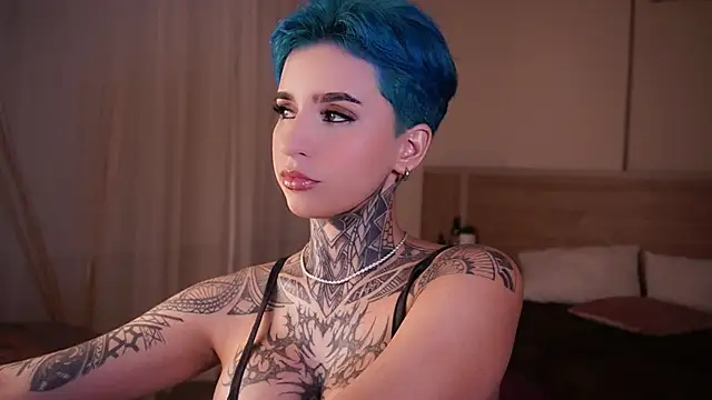 Snapshot of AliceShazaham_ chatting on 02/15/25, 09:49 AliceShazaham online show from 02/15/25, 09:49