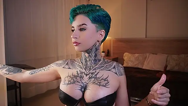 Snapshot of AliceShazaham_ chatting on 03/23/25, 06:26 AliceShazaham online show from 03/23/25, 06:26