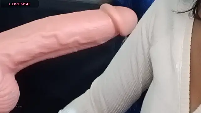 Snapshot of Sheela_oshovadi chatting on 03/09/25, 01:37 Sheela oshovadi online show from 03/09/25, 01:37