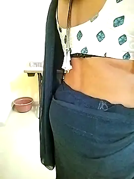 PayalSharmahot143 online show from 09/13/25, 02:11