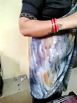 PayalSharmahot143 online show from 10/07/25, 02:20