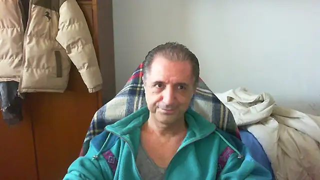 Snapshot of lliuk70mi chatting on 04/07/26, 02:17 lliuk70mi online show from 04/07/26, 02:17