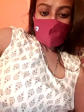 Snapshot of JENIFER_PUNE chatting on 03/02/26, 12:12 JENIFER PUNE online show from 03/02/26, 12:12