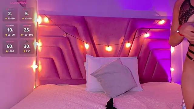 littleebonymommy online show from 10/22/25, 02:45