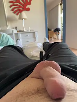 Snapshot of Gartengolem chatting on 03/09/25, 10:08 Gartengolem online show from 03/09/25, 10:08