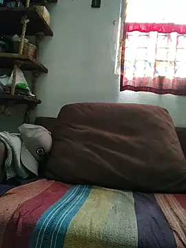 Snapshot of mexlog chatting on 12/20/25, 06:04 mexlog online show from 12/20/25, 06:04