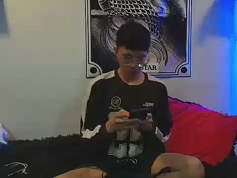 Snapshot of Justyn_Ross chatting on 11/28/25, 12:02 Justyn Ross online show from 11/28/25, 12:02