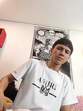 Snapshot of Justyn_Ross chatting on 01/14/26, 03:01 Justyn Ross online show from 01/14/26, 03:01