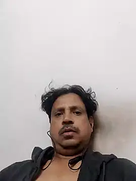 Snapshot of Raj1043 chatting on 12/12/24, 11:58 Raj1043 online show from 12/12/24, 11:58