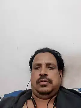 Snapshot of Raj1043 chatting on 12/26/24, 07:38 Raj1043 online show from 12/26/24, 07:38