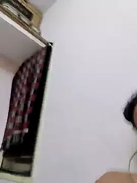 Snapshot of Raj1043 chatting on 01/30/25, 07:04 Raj1043 online show from 01/30/25, 07:04