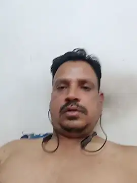 Snapshot of Raj1043 chatting on 02/21/25, 06:37 Raj1043 online show from 02/21/25, 06:37