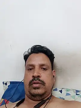 Snapshot of Raj1043 chatting on 02/25/25, 10:15 Raj1043 online show from 02/25/25, 10:15