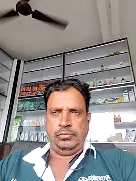 Snapshot of Raj1043 chatting on 10/30/25, 06:04 Raj1043 online show from 10/30/25, 06:04