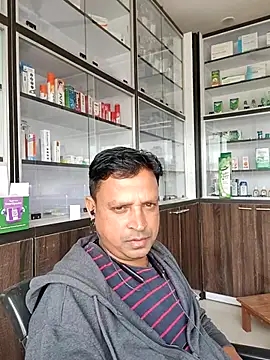 Raj1043 online show from 11/23/25, 05:40