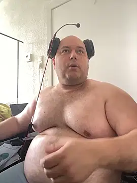 Snapshot of BigromeoXX chatting on 03/29/26, 12:49 BigromeoXX online show from 03/29/26, 12:49