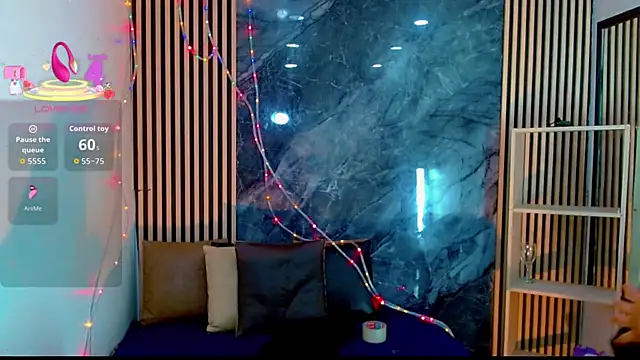 Snapshot of Isalombardi chatting on 11/27/25, 03:41 Isalombardi online show from 11/27/25, 03:41