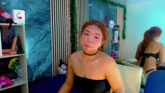 Snapshot of Isalombardi chatting on 01/08/26, 04:04 Isalombardi online show from 01/08/26, 04:04