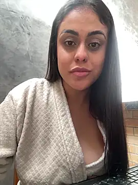 amorinha99 online show from 06/01/26, 05:03