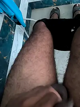 Snapshot of yourboy2000__ chatting on 09/10/25, 01:38 yourboy2000 online show from 09/10/25, 01:38