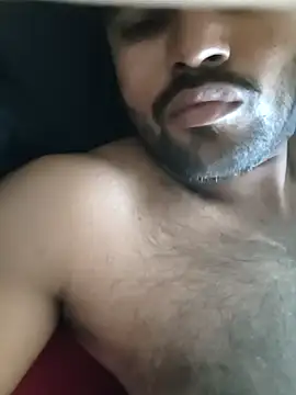 yourboy2000   online show from 09/28/25, 06:19