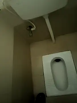 Snapshot of yourboy2000__ chatting on 09/30/25, 07:57 yourboy2000 online show from 09/30/25, 07:57