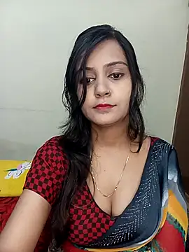 Miss-Riyasingh online show from 10/31/25, 04:13