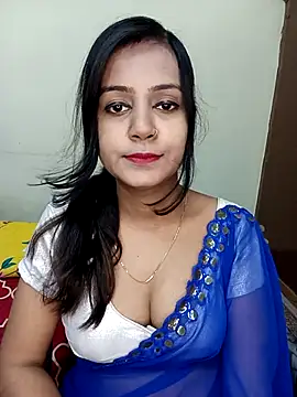 Snapshot of Miss-Riyasingh chatting on 12/19/25, 05:14 Miss-Riyasingh online show from 12/19/25, 05:14