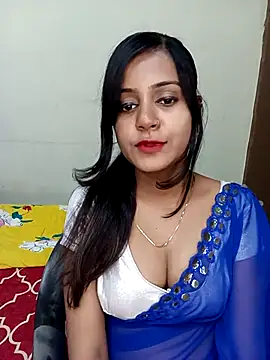 Snapshot of Miss-Riyasingh chatting on 12/19/25, 05:31 Miss-Riyasingh online show from 12/19/25, 05:31