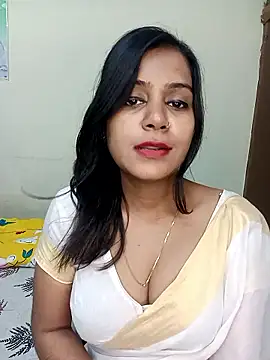 Snapshot of Miss-Riyasingh chatting on 01/11/26, 05:51 Miss-Riyasingh online show from 01/11/26, 05:51