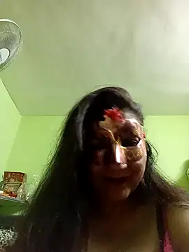 Snapshot of DesiMuffin chatting on 03/17/25, 01:03 DesiMuffin online show from 03/17/25, 01:03