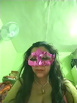 Snapshot of DesiMuffin chatting on 10/12/25, 03:16 DesiMuffin online show from 10/12/25, 03:16