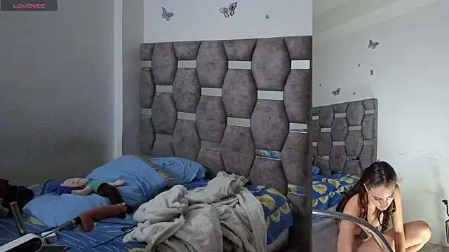 Snapshot of aurelialux chatting on 02/06/26, 08:45 aurelialux online show from 02/06/26, 08:45