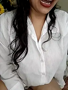 kaamuk shweta online show from 10/04/25, 09:18