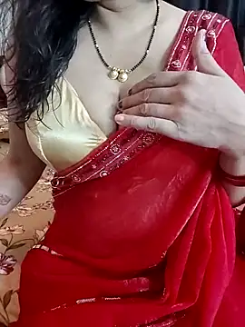 Snapshot of kaamuk_shweta chatting on 06/08/26, 11:38 kaamuk shweta online show from 06/08/26, 11:38