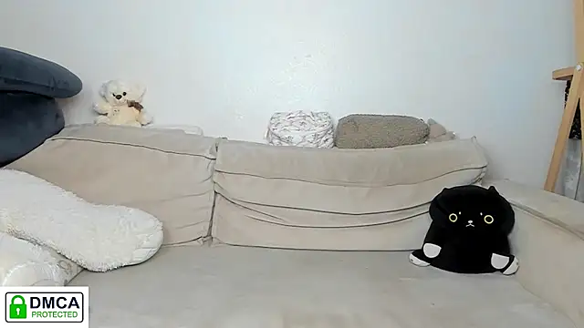 Snapshot of daeneryy chatting on 10/30/25, 07:36 daeneryy online show from 10/30/25, 07:36