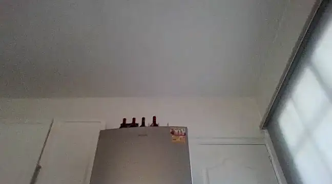 Snapshot of charlyporno22 chatting on 02/13/25, 12:21 charlyporno22 online show from 02/13/25, 12:21