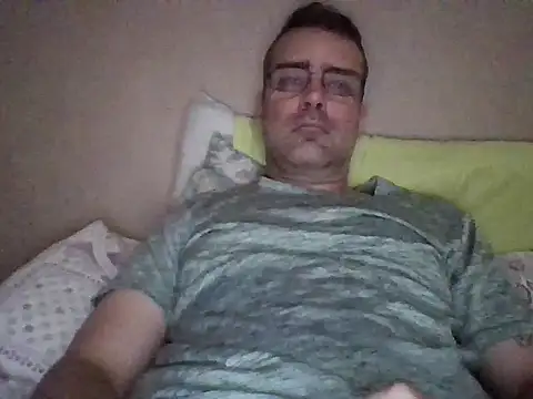 Snapshot of charlyporno22 chatting on 03/07/25, 05:28 charlyporno22 online show from 03/07/25, 05:28