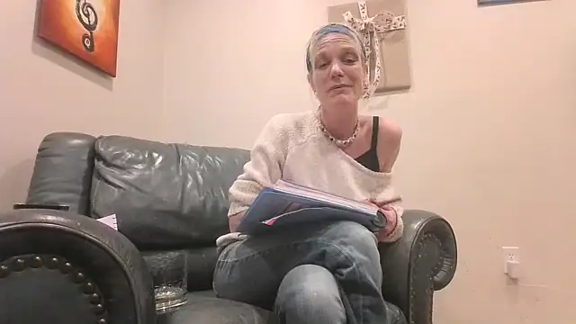 AddieAssets online show from 12/27/24, 07:08