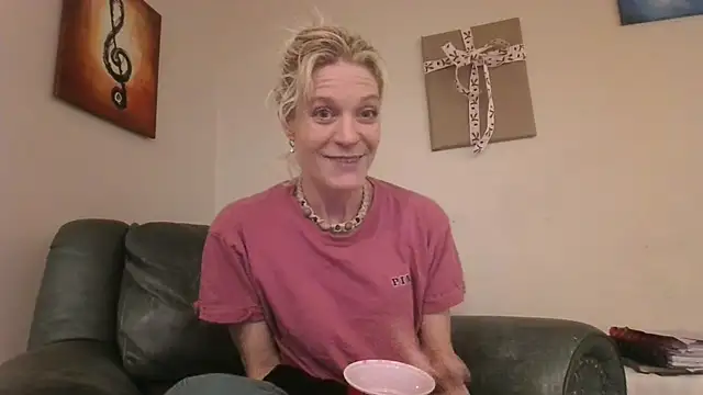 AddieAssets online show from 12/28/24, 06:49