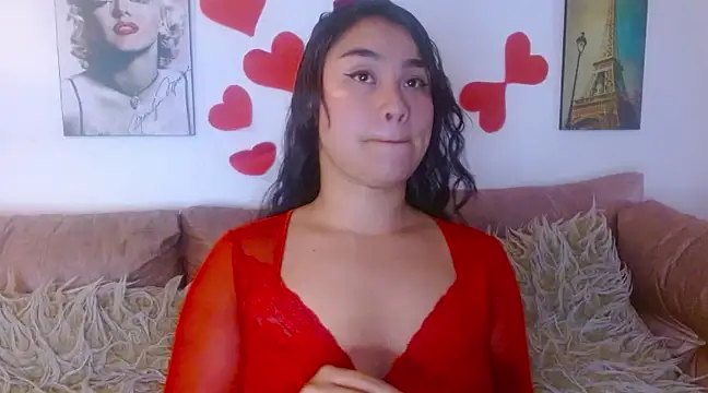 Snapshot of hinataleecs chatting on 03/06/25, 07:32 hinataleecs online show from 03/06/25, 07:32