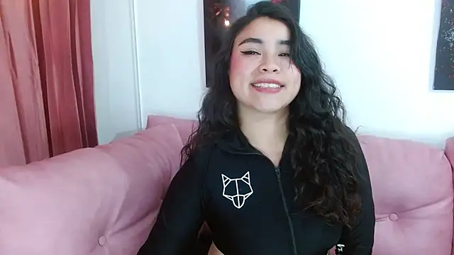 Snapshot of hinataleecs chatting on 09/28/25, 09:53 hinataleecs online show from 09/28/25, 09:53