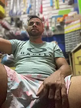 Sheik z o online show from 05/04/26, 02:35