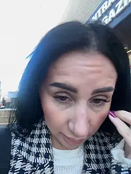 AnaRhodes online show from 03/05/25, 07:27